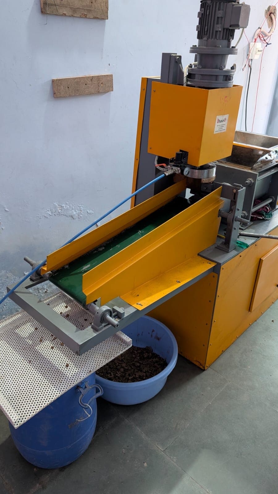 Moulding cones and sambrani cups: where process becomes product field evidence