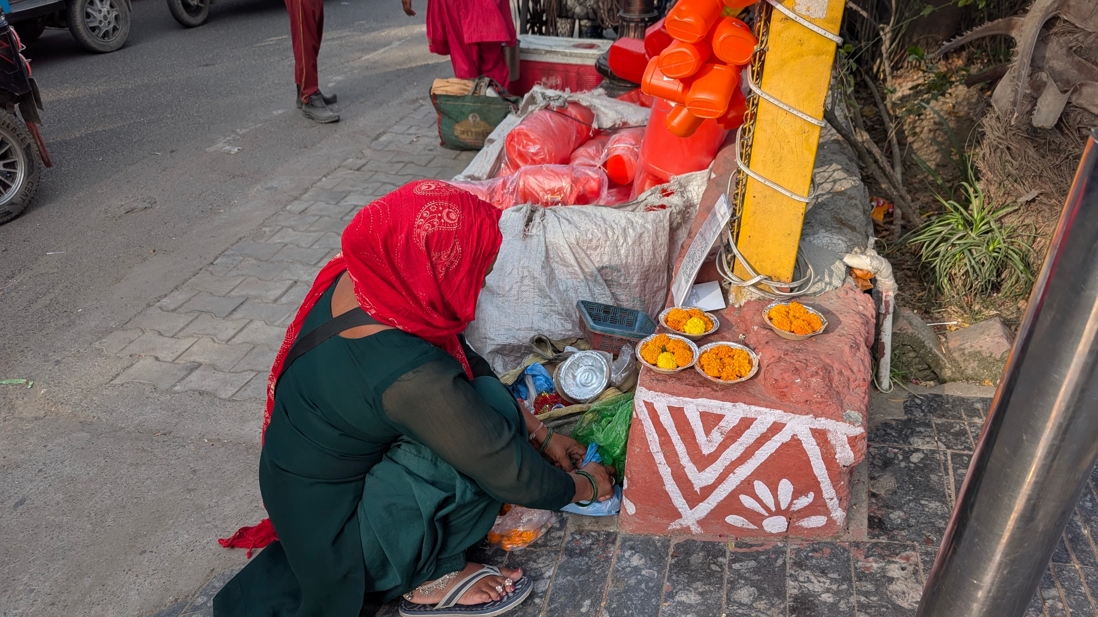 Field evidence connected to Ganga Bloom