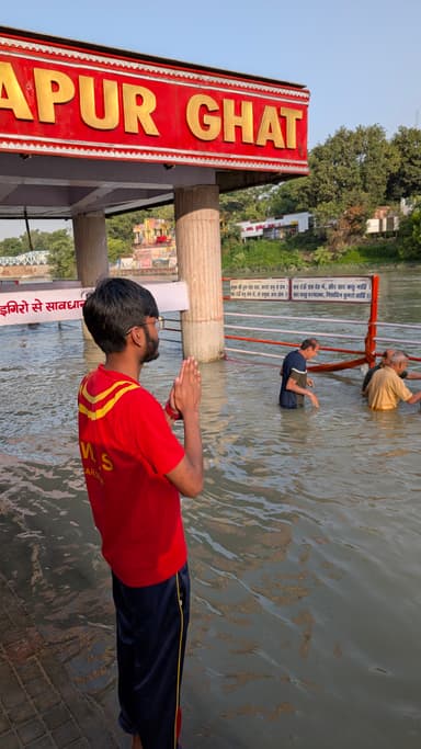 Moulik at Haridwar ghat
